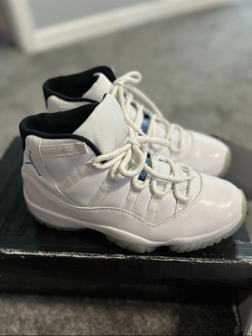 Size 8.5 - Jordan 11 Retro High Legend Blue W/ OG Box (see photos)